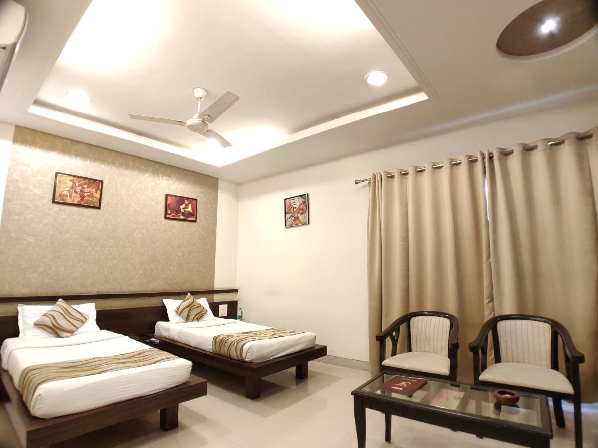 Hotel Shiv Vilas 博帕尔 外观 照片